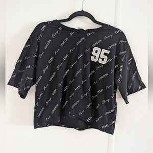 H&M Black Graphic Tee with London Print Loose Fit New Without Tags